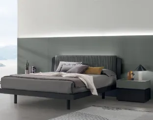 Letto con testiera imbottita Roxy di Tomasella