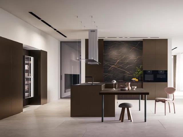 Cucina Design D12 e D23 in Vetro bronzato e Rovere di Doimo Cucine