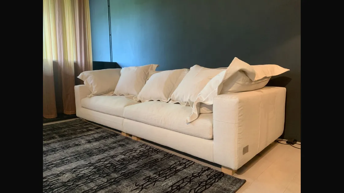 Divano Nebula Nine Sofa di Diesel Living with Moroso