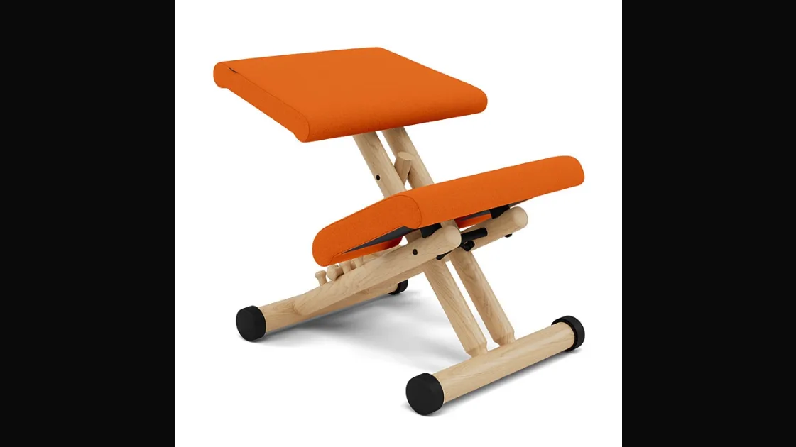 Seduta ergonomica in tessuto imbottito con struttura in legno  Multi di Varier