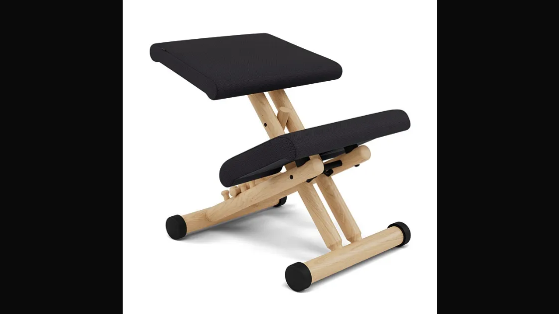 Seduta ergonomica in tessuto imbottito con struttura in legno  Multi di Varier